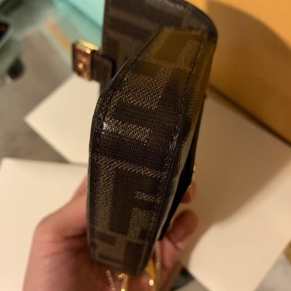 ❌SOLD❌ Fendi Nano baguette - Picture 13 of 16